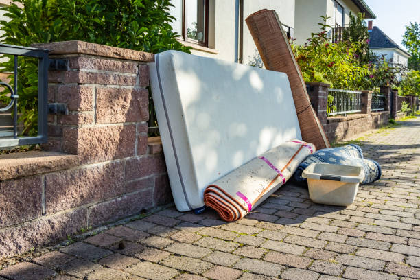 Best Estate Cleanout Services  in Hollins, VA